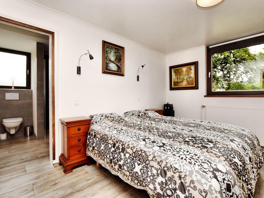 Holiday Home In Virton With Swimming Pool 外观 照片