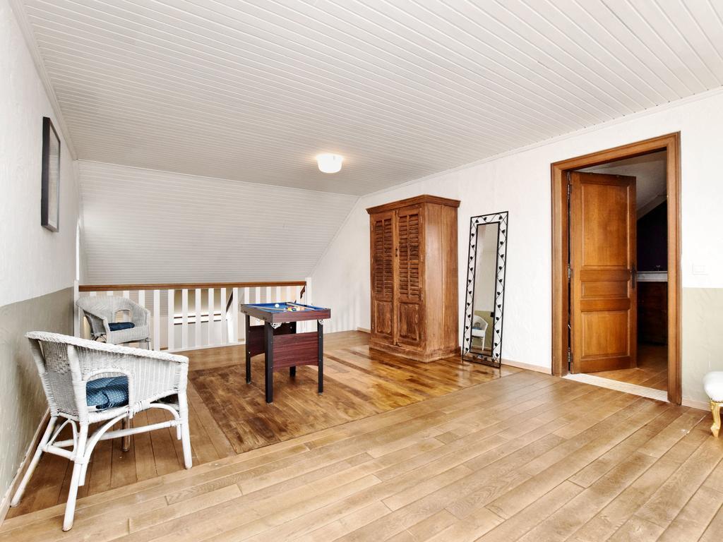 Holiday Home In Virton With Swimming Pool 外观 照片